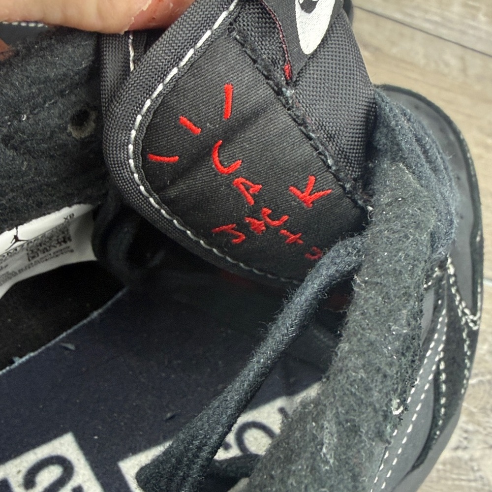 Nike Air Jordan 1 Retro Low OG SP x Travis Scott Men’s 9.5 Black Phantom Sneaker - Picture 14 of 16